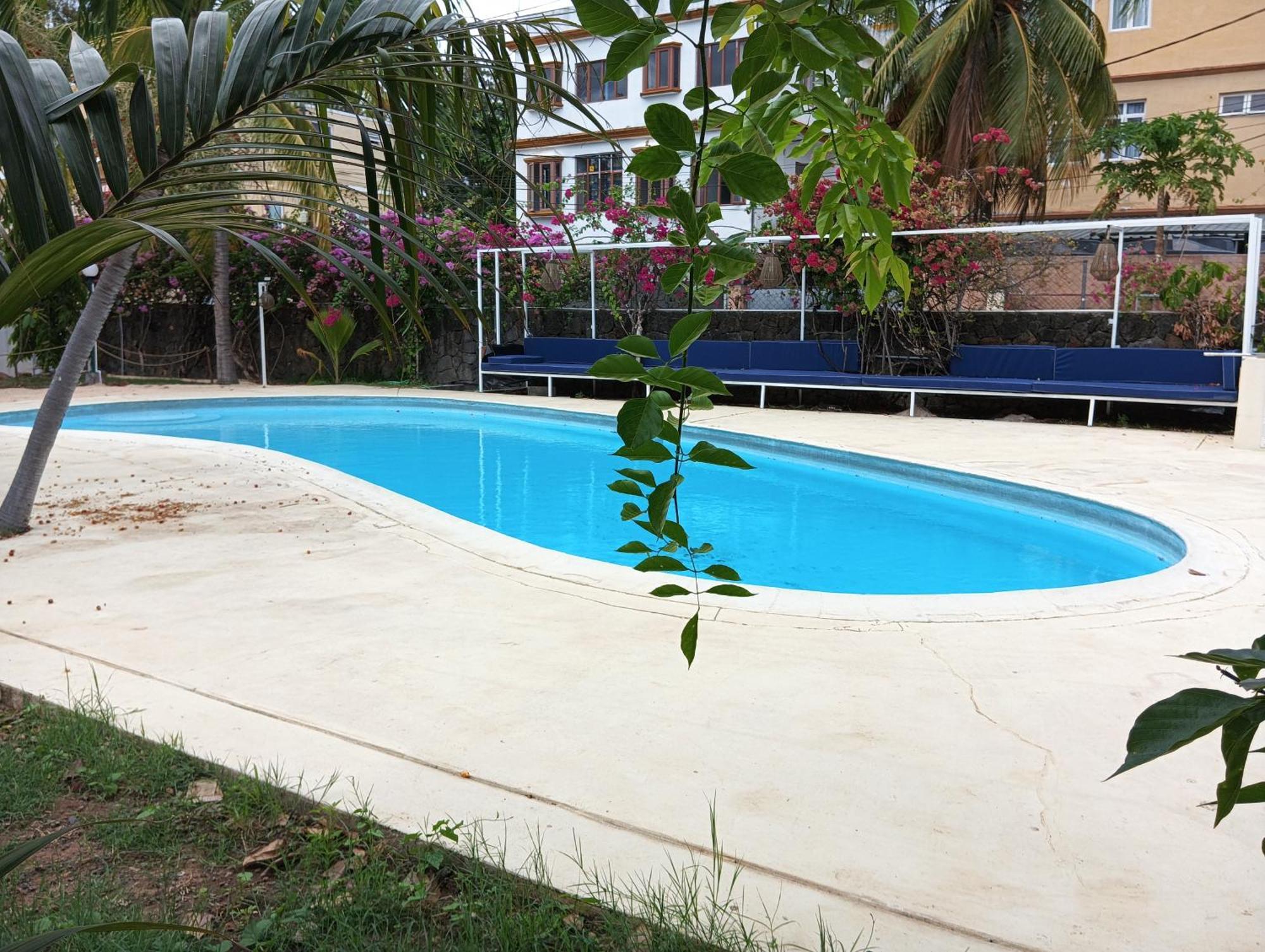 Exotica Sense Aparthotel Flic en Flac Exterior photo